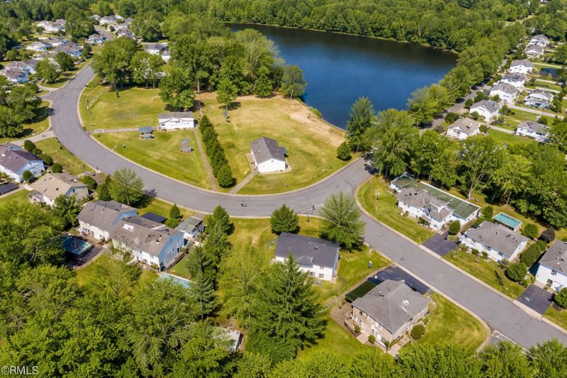 Best Bathroom Remodeling pros in Urbana, IL